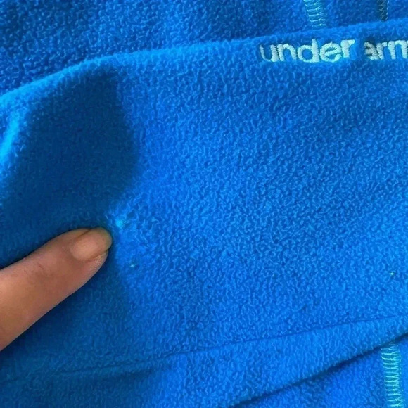Teal 1/4 zip Under Armour fleece, size Small - Picture 8 of 8